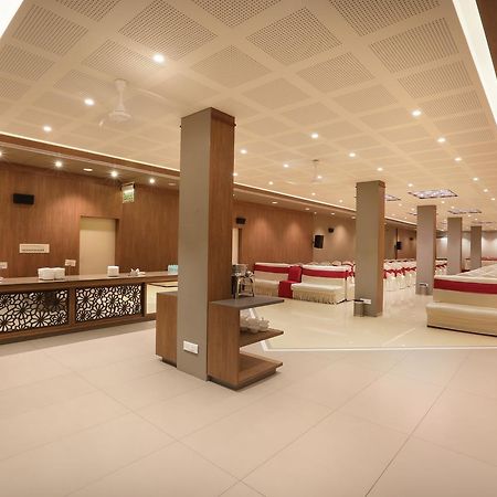 Abbott Hotel Navi Mumbai Extérieur photo
