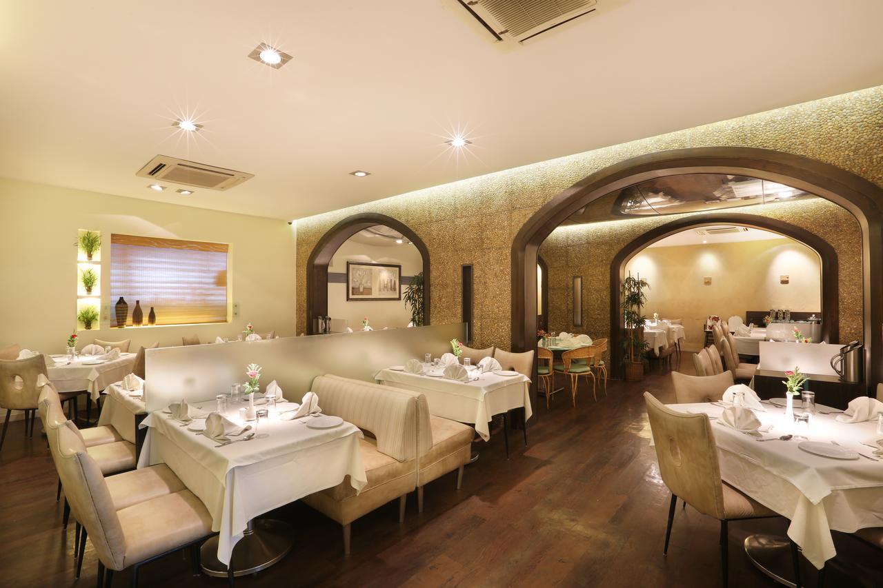 Abbott Hotel Navi Mumbai Extérieur photo