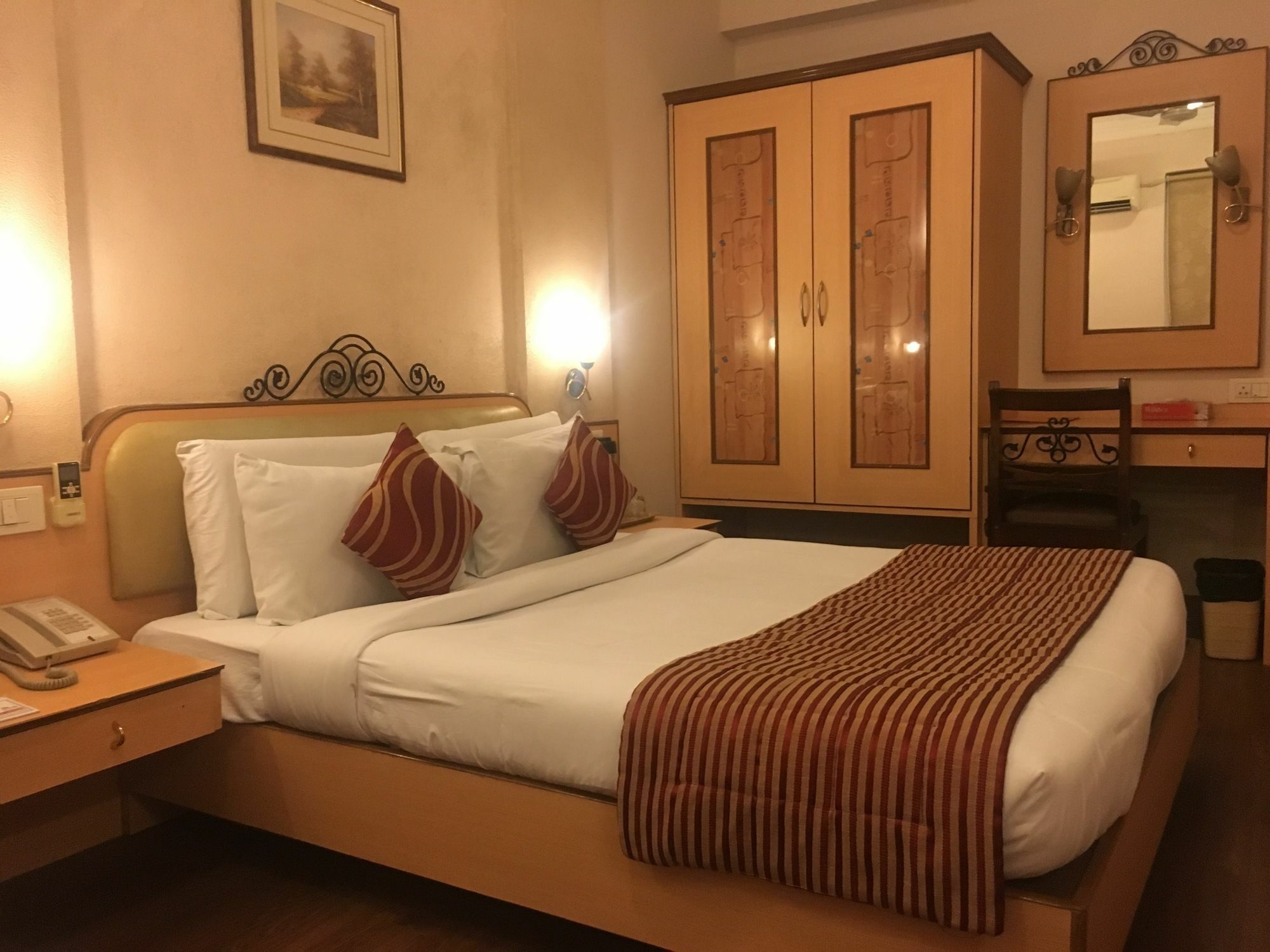 Abbott Hotel Navi Mumbai Extérieur photo